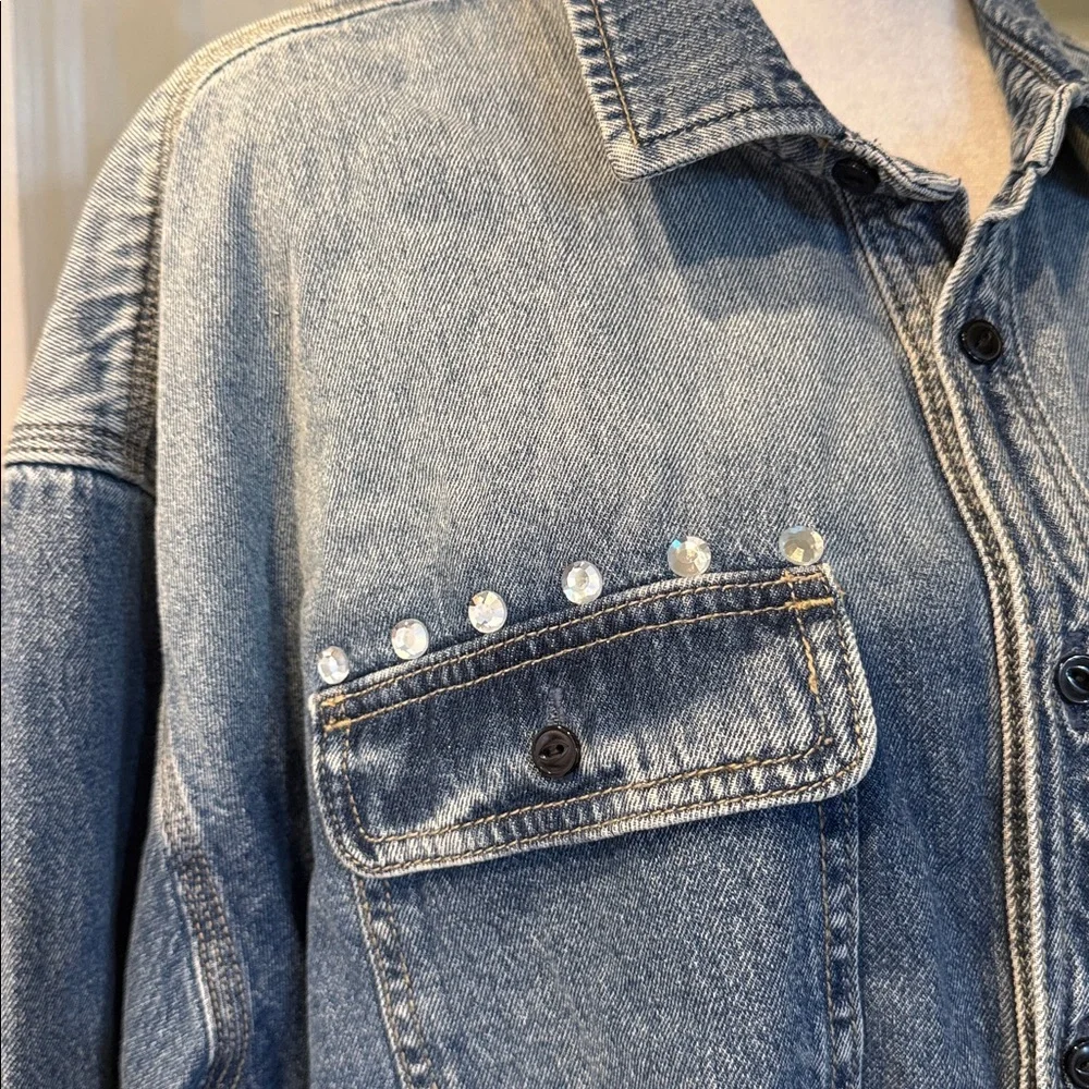 Rebecca Minkoff Jean Cropped Boxy Denim Shirt Jacket Crop Raw Hem Jewels XL - Picture 5 of 10
